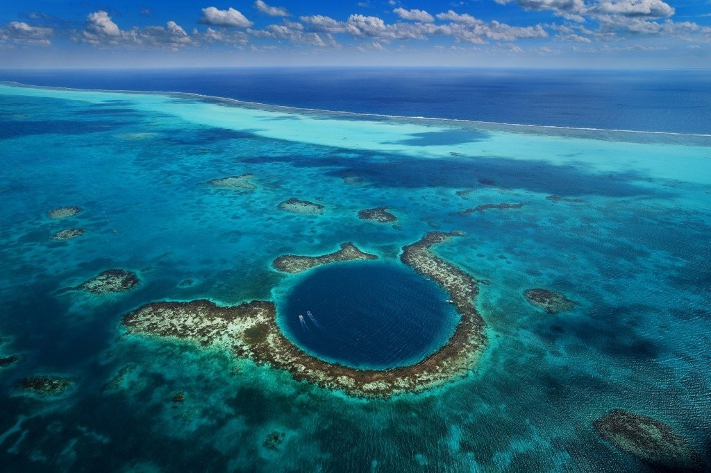 great-blue-hole-belize-1024x682.jpg