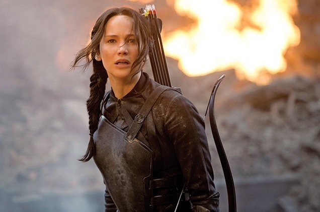 hunger-games-mockingjay-pt-1-2014-jennifer-lawrence-billboard-650.jpg