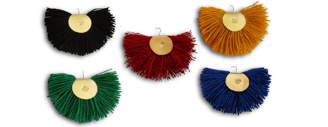 katerina-makriyianni-maria-kastani-hand-fan-earrings-collection-2.png katerina-makriyianni-maria-kastani-hand-fan-earrings-collection-2.png