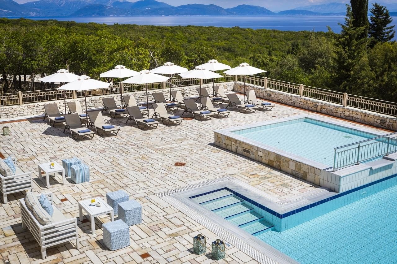 almyra.jpg almyra.jpg