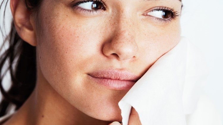 face-wipes.jpg