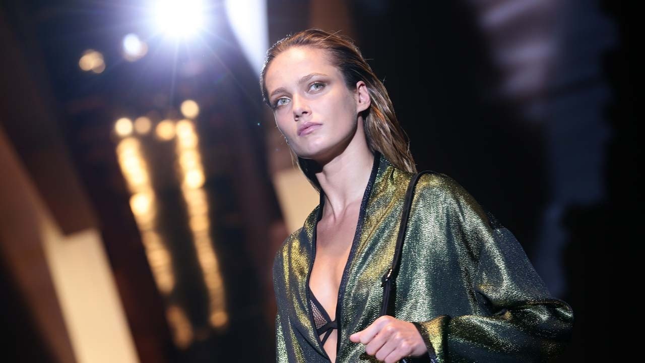 gucci-spring-2014-slicked-back-hair.jpg gucci-spring-2014-slicked-back-hair.jpg