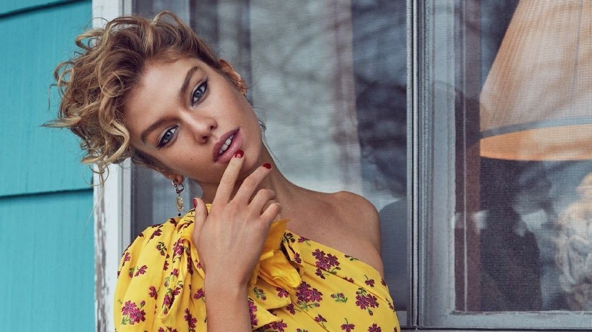 stella-maxwell-blonde-hair.jpg stella-maxwell-blonde-hair.jpg