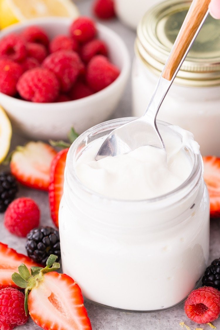 instant-pot-greek-yogurt-3.jpg