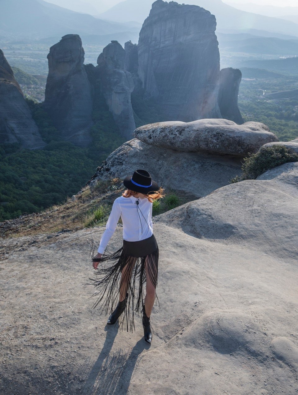 meteora04.jpeg meteora04.jpeg