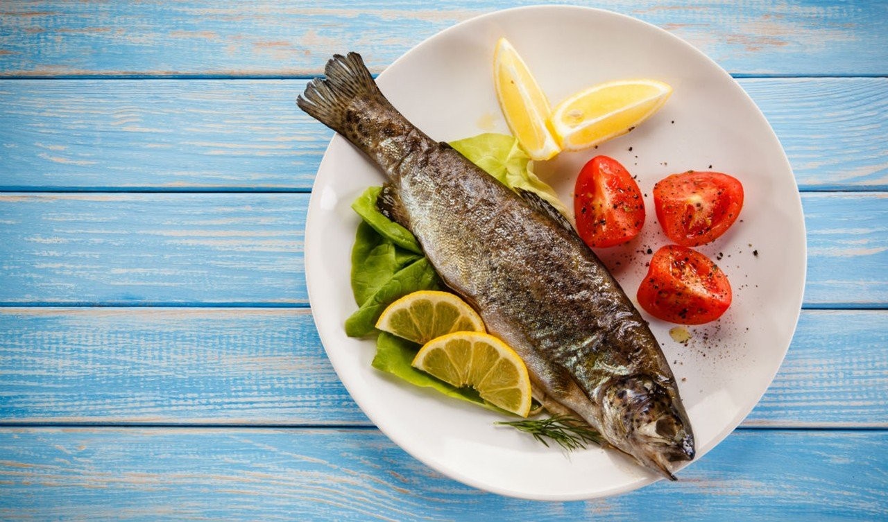 glow-healthy-skin-diet-fatty-fish.jpg
