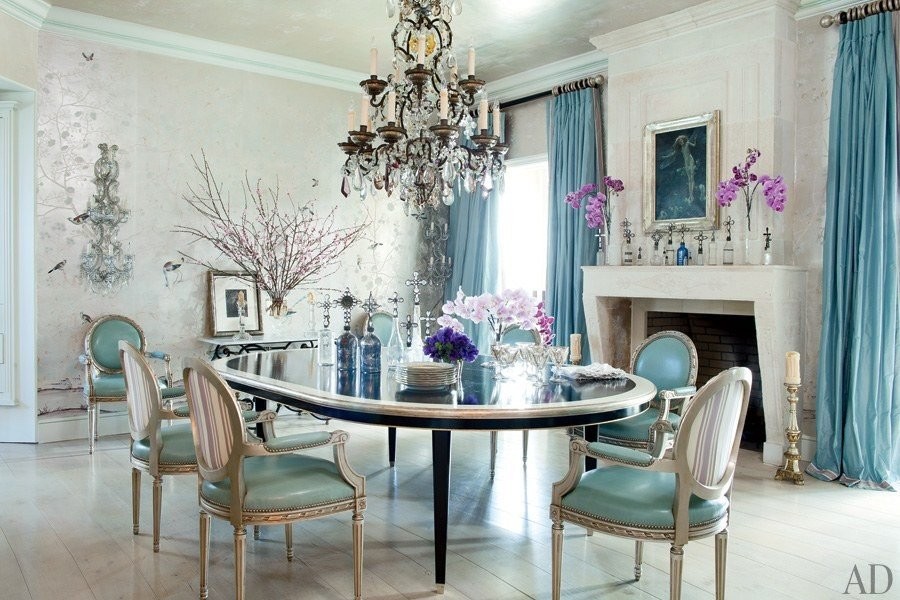 dam-images-celebrity-homes-2013-celebrity-dining-rooms-celebrity-dining-rooms-07-sharon-ozzy-osbourne.jpg