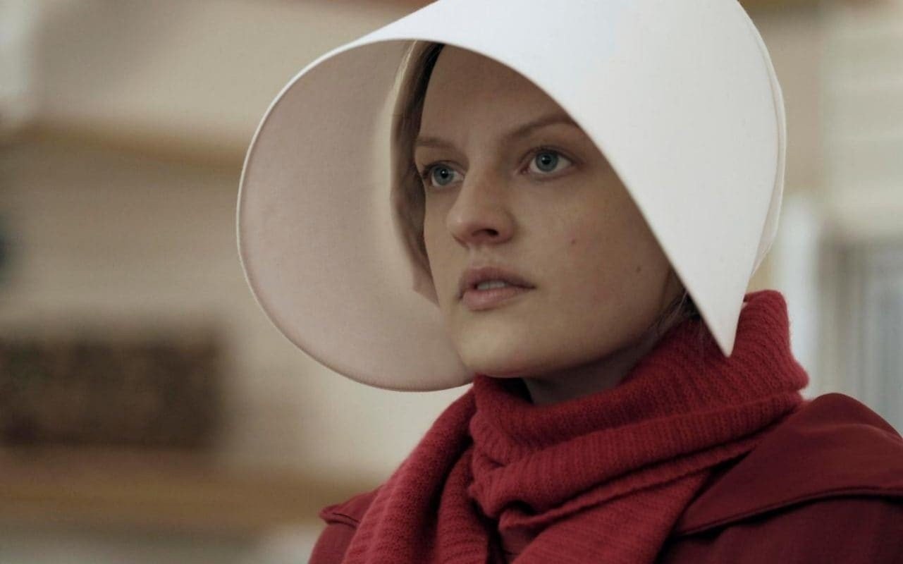 elisabeth-moss-the-handmaids-tale.jpeg elisabeth-moss-the-handmaids-tale.jpeg