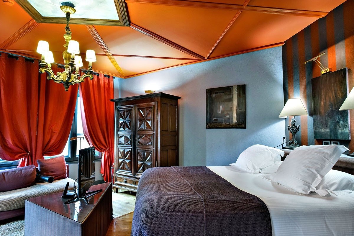 img-18782.jpg img-18782.jpg