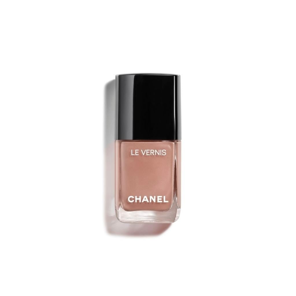 le-vernis-longwear-nail-colour-646-bleached-mauve-chanel.jpg