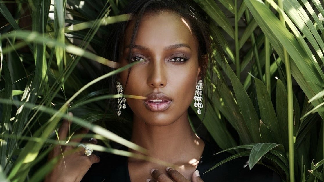 jasmine-tookes.jpg