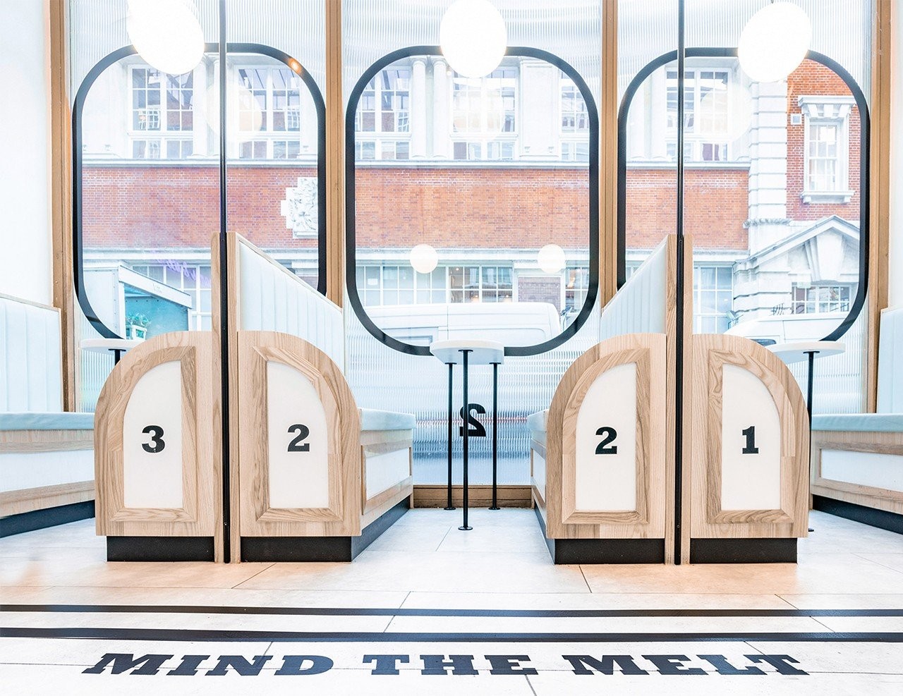 milk-train-london-formroom-interiors-ice-cream-cafes-uk-dezeen-2364-col-4.jpg