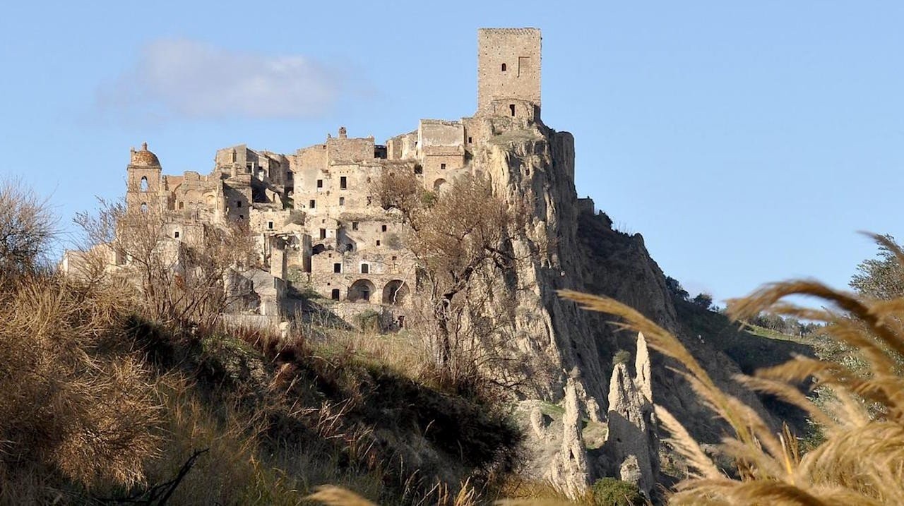 abandoned-places-craco.jpg