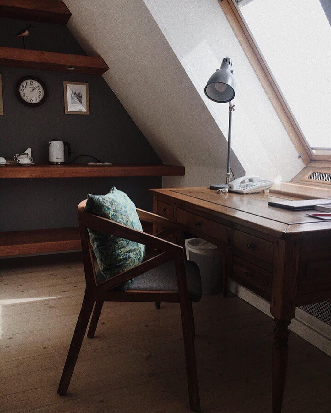 agia petroupoli travel  