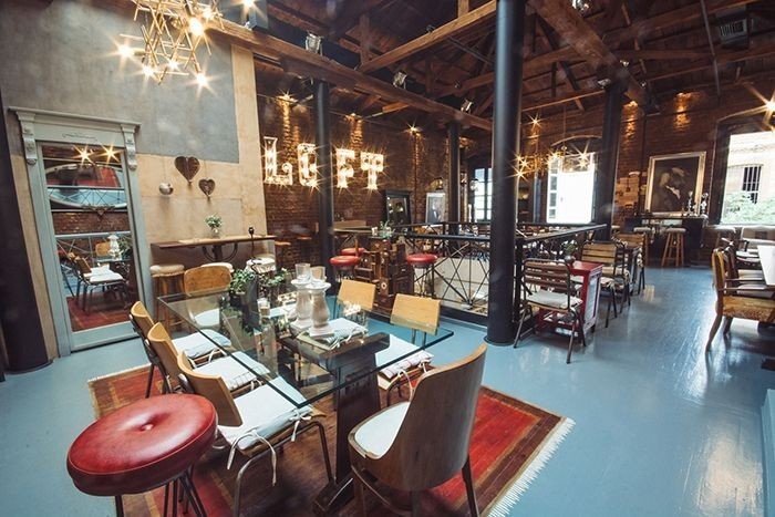 Πάσχα στην πόλη.jpg Πάσχα στην πόλη.jpg