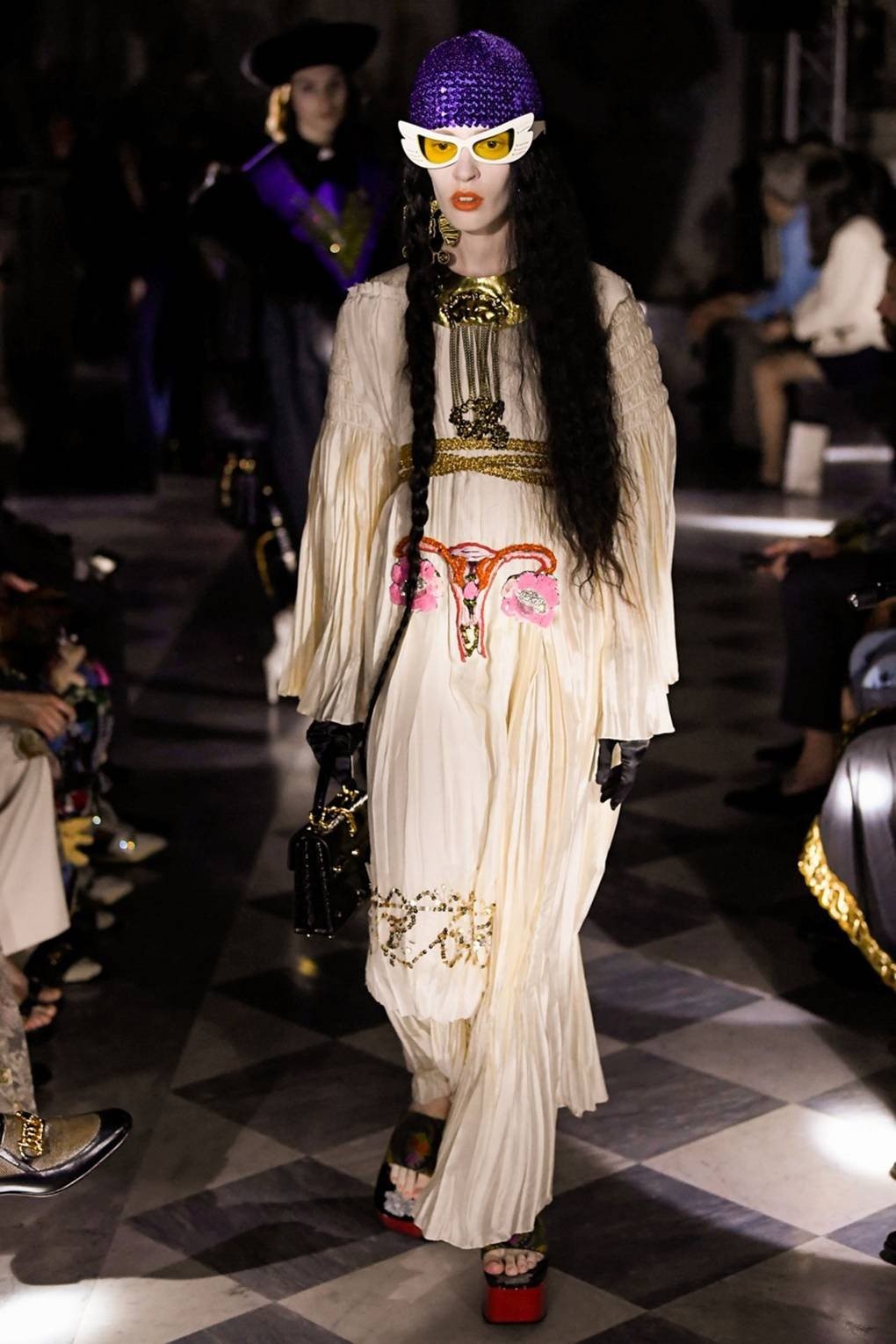 gucci-cruise-2020.jpg