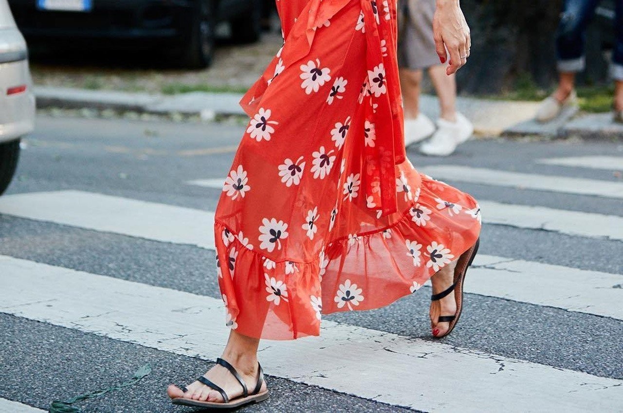 best-flat-sandals-2019-4.jpg