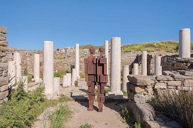 gormley-delos.jpg