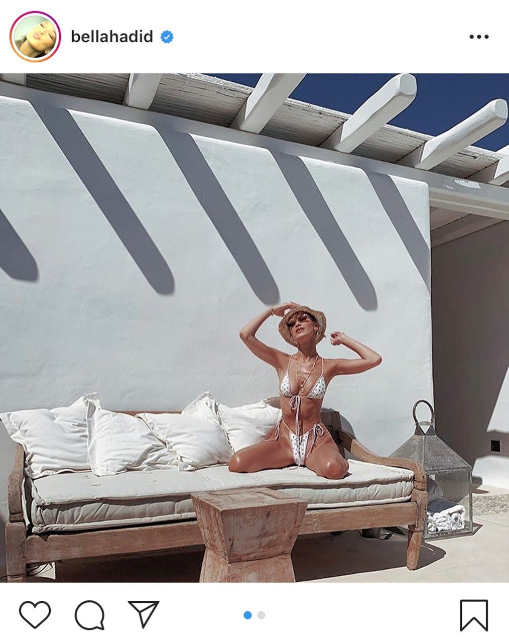bella-hadid-mykonos-1.jpg