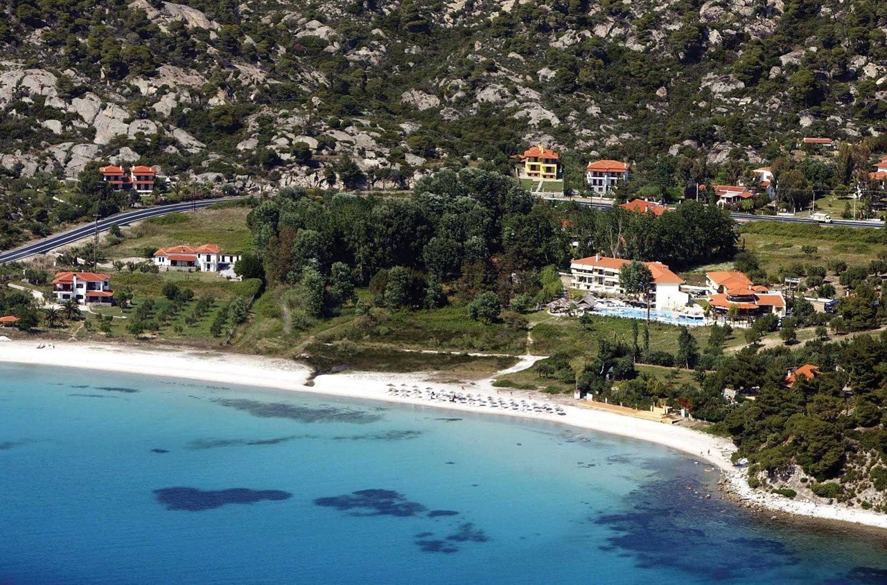halkidiki-exohikes-katoikies-thalassa.jpg