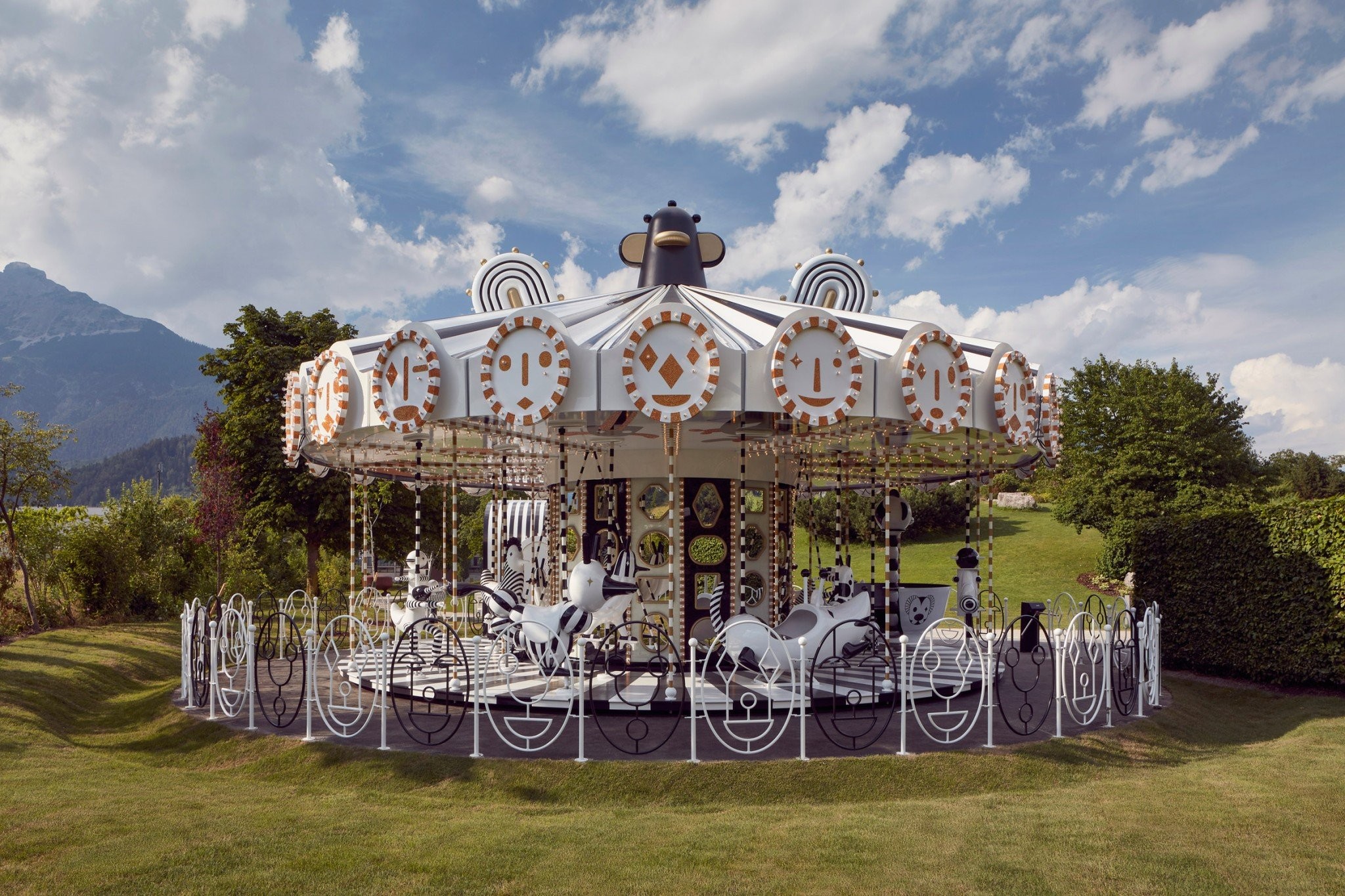 jaime-hayon-carousel-dezeen-2364-col-2.jpg