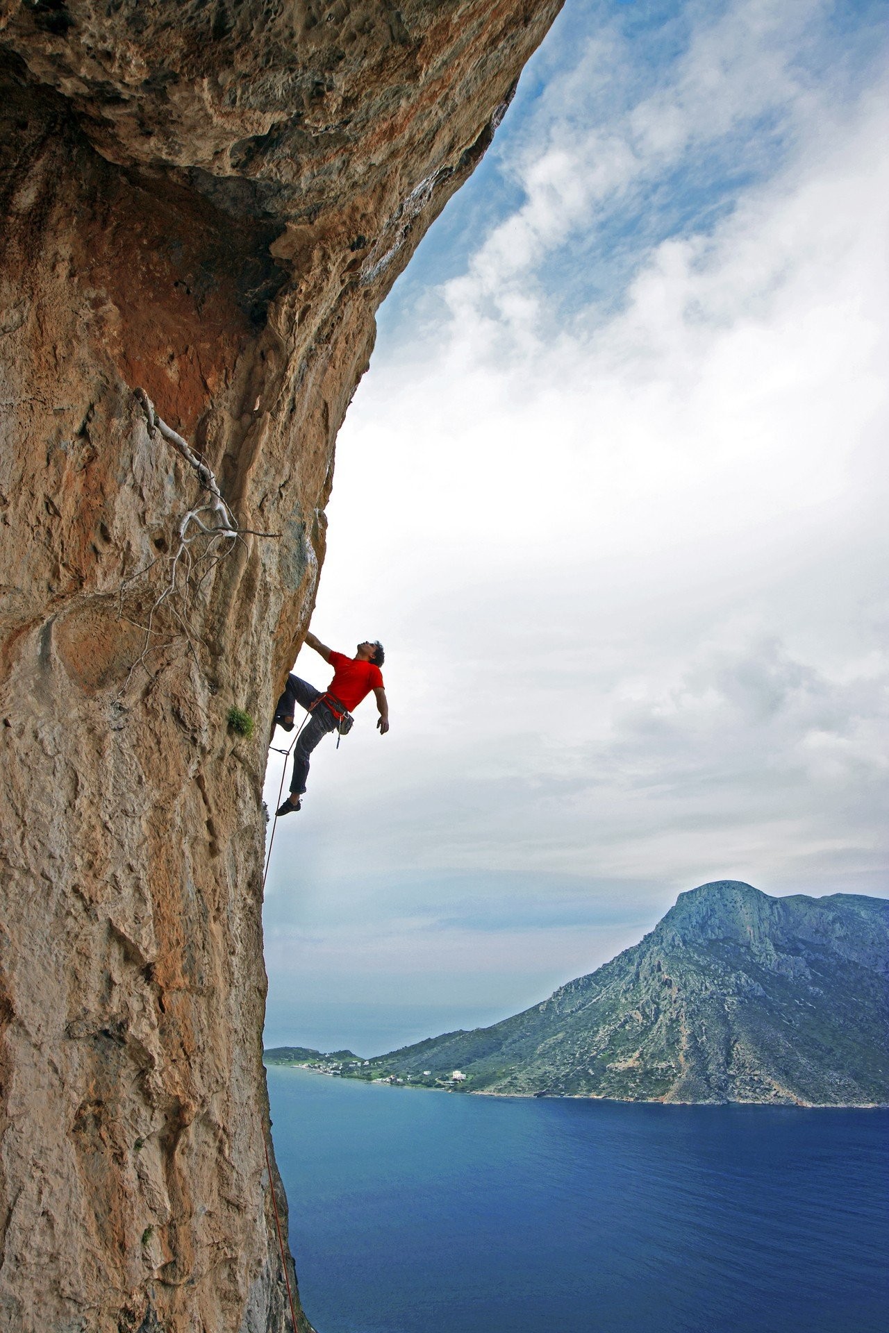 kalymnos-climb-pickandocom.jpg