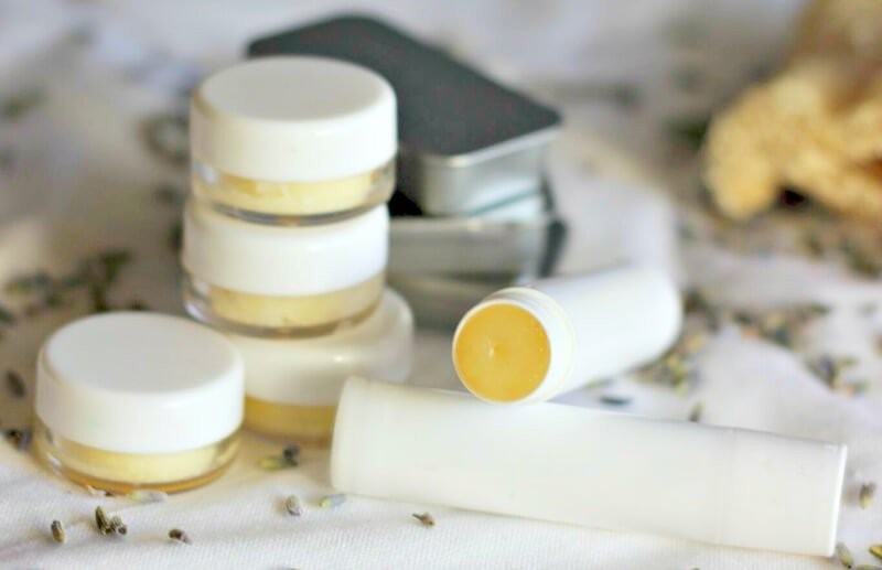 homemade-lip-balm-with-coconut-oil.jpg