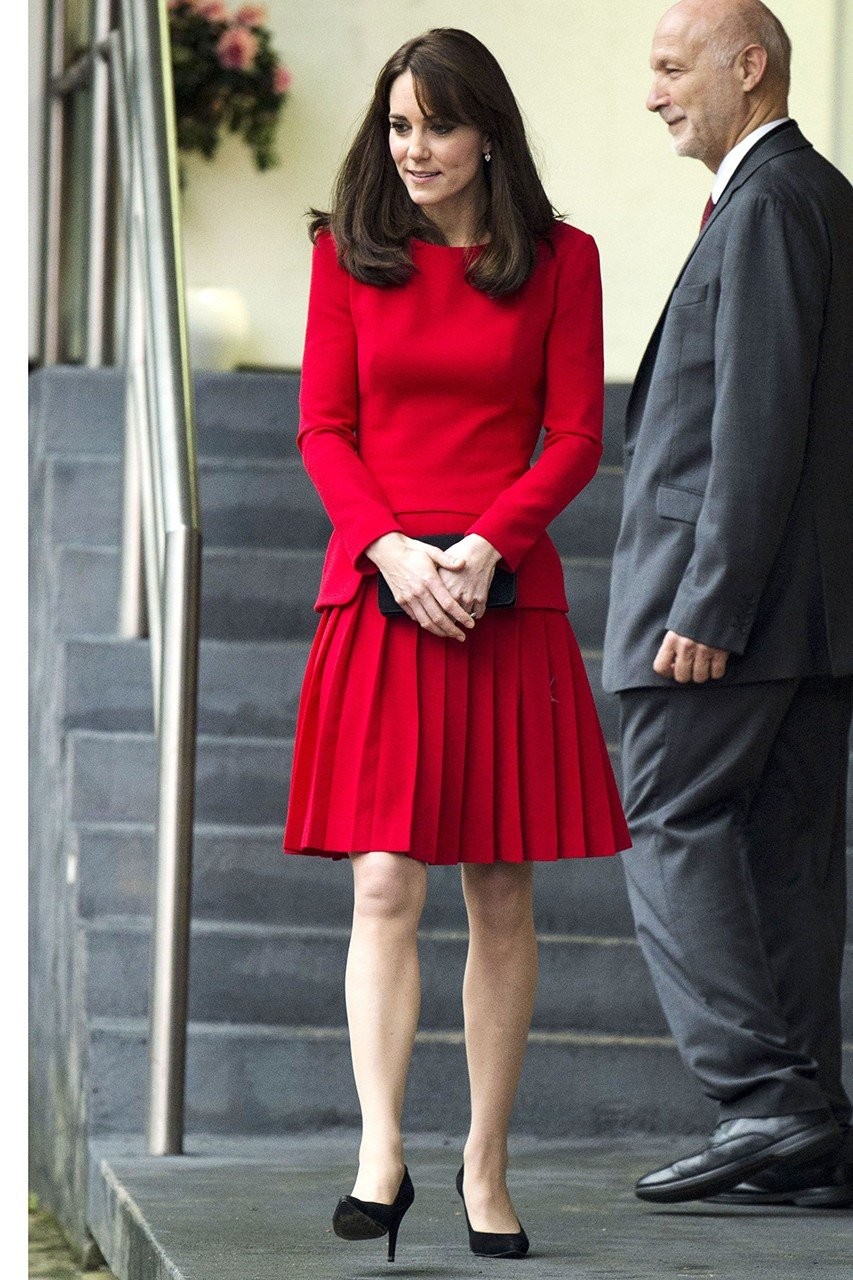 kate-middleton-christmas-looks-12.jpg