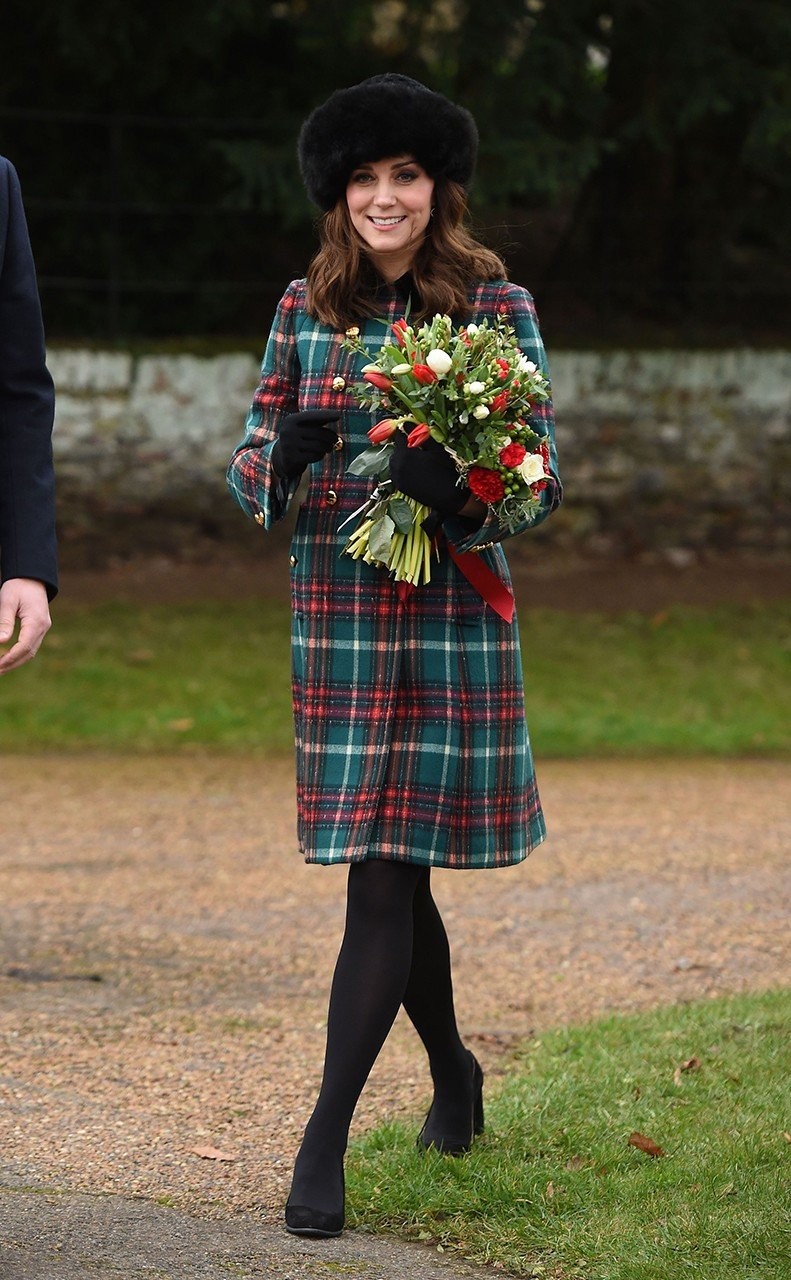 kate-middleton-christmas-looks-9.jpg