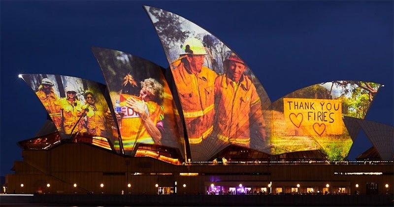 sydney-opera-house-thank-you-message-firefighters-cover.jpg