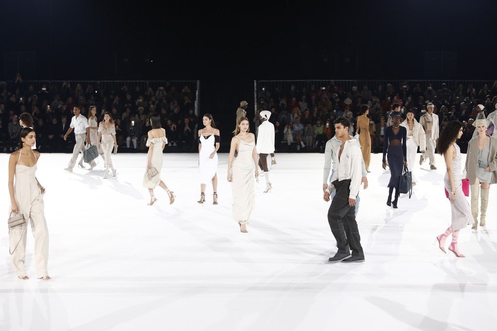 jacquemus-fall-2020.jpg