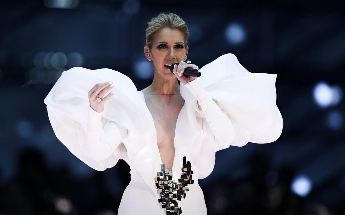 celine-dion-ellada-Du18N.jpg