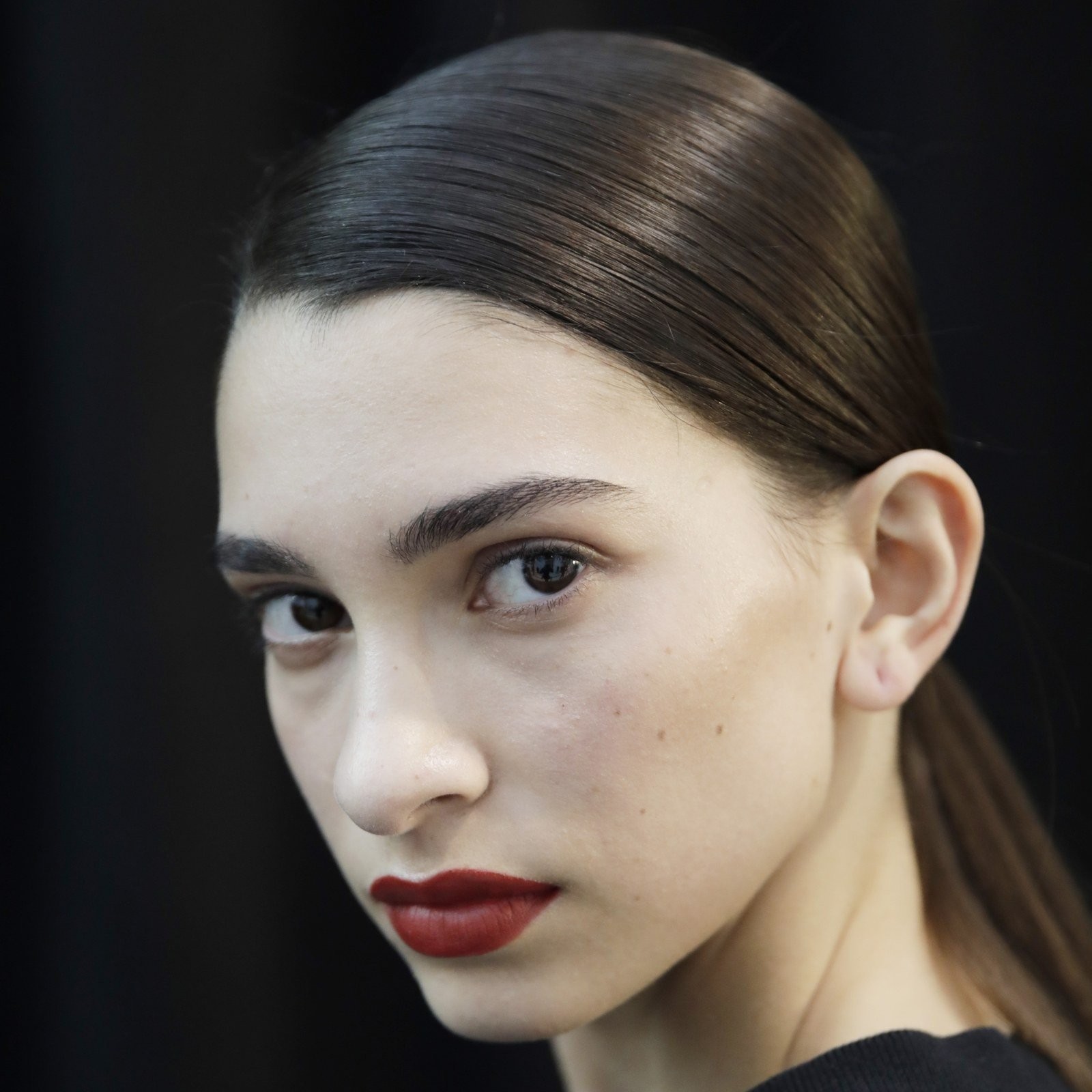 milan-fashion-week-aw-2020-jil-sander-makeup-hair.jpg
