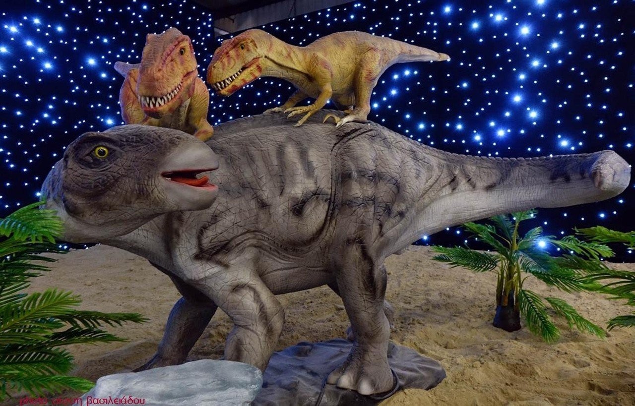 deinosavroi-2.JPG