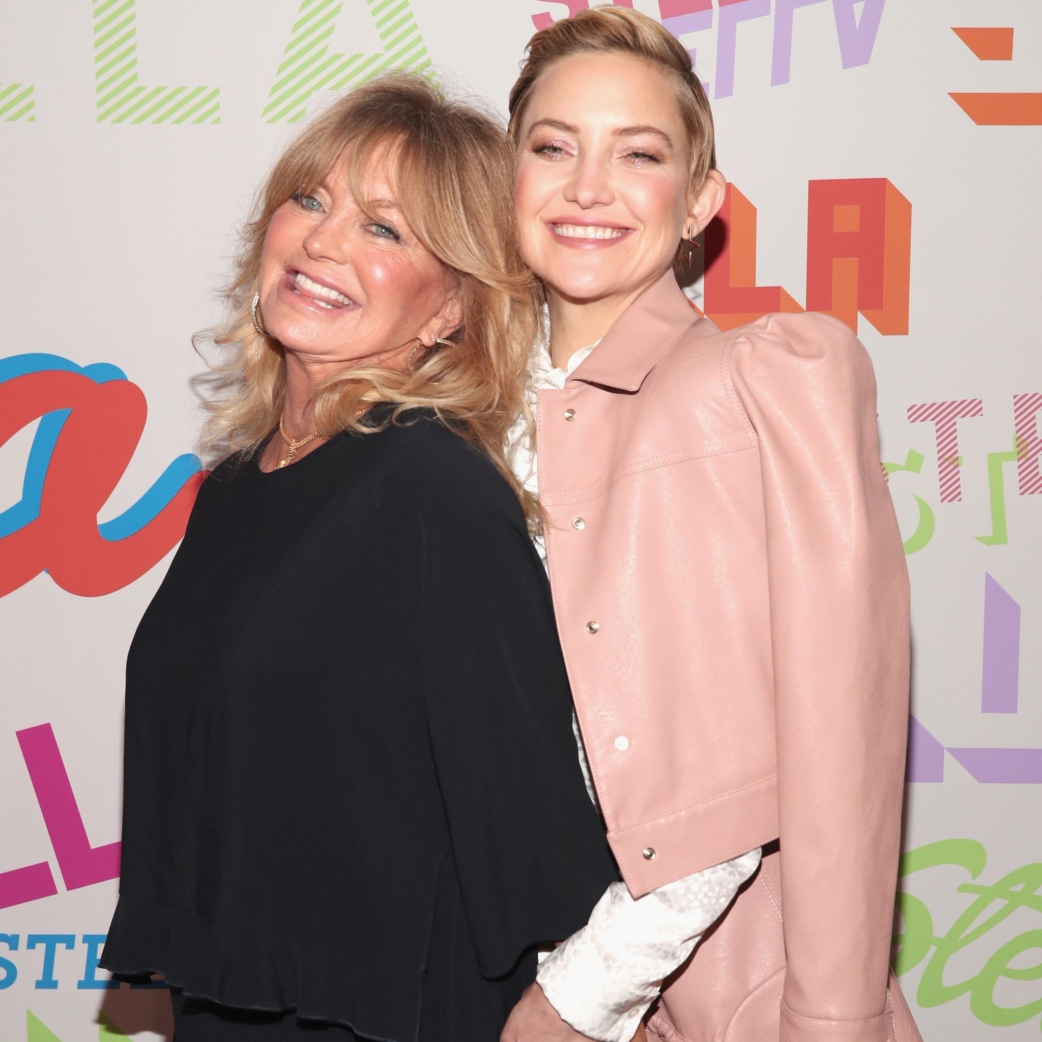 goldie-hawn-kai-kate-hudson.jpg