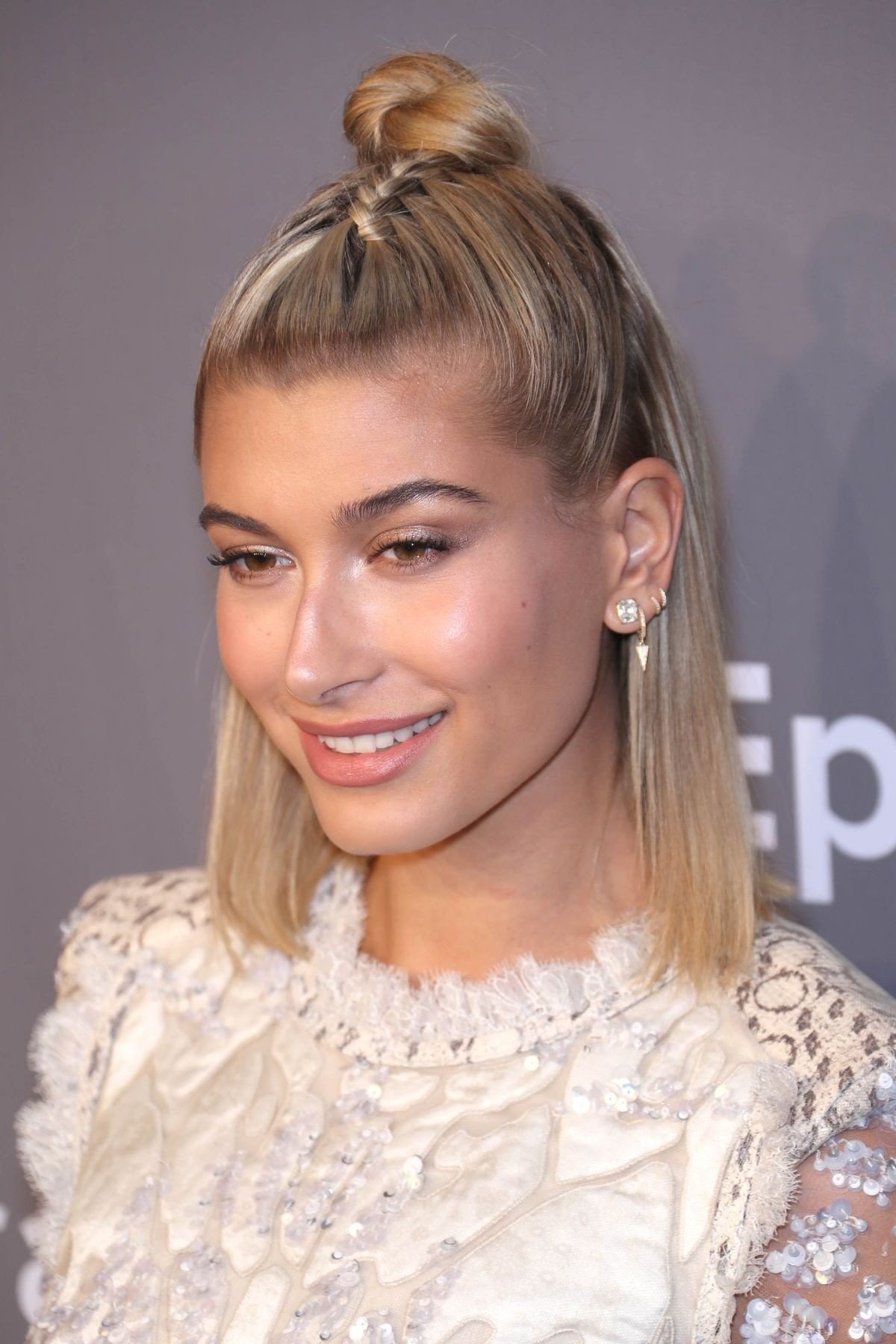 hailey-baldwin-at-amfar-gala-2018-in-new-york-02-07-2018-13.jpg