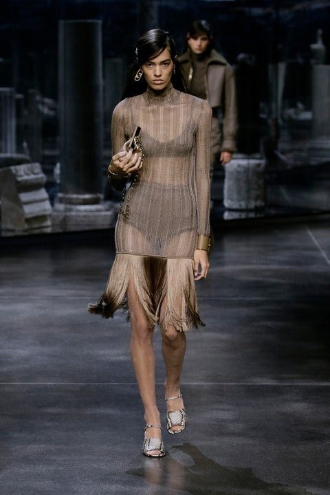 00037-fendi-fall-21.jpg