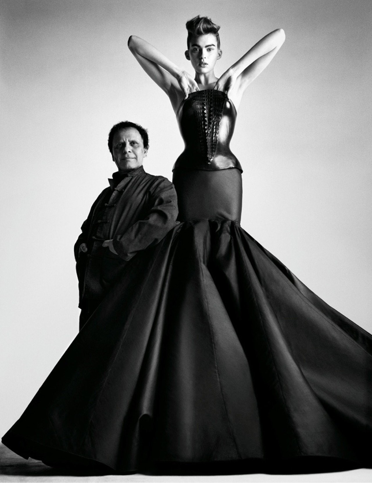 azzedine-alaia-at-the-palais-galliera-01.jpg