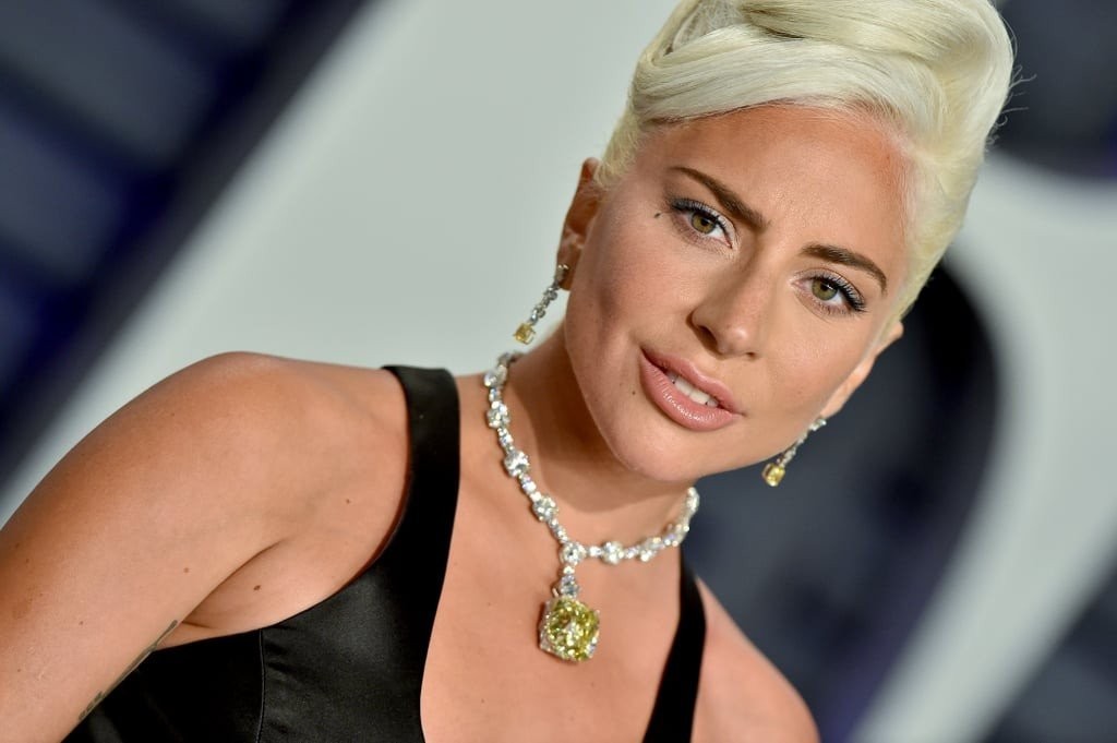 lady-gaga-wears-128-carat-yellow-tiffany-diamond-necklace-2019-oscars.jpg