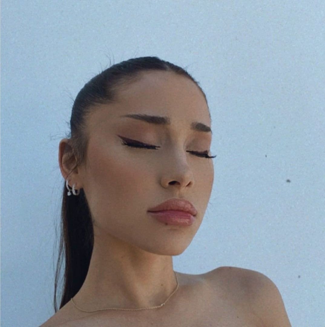 ariana-grande.jpg