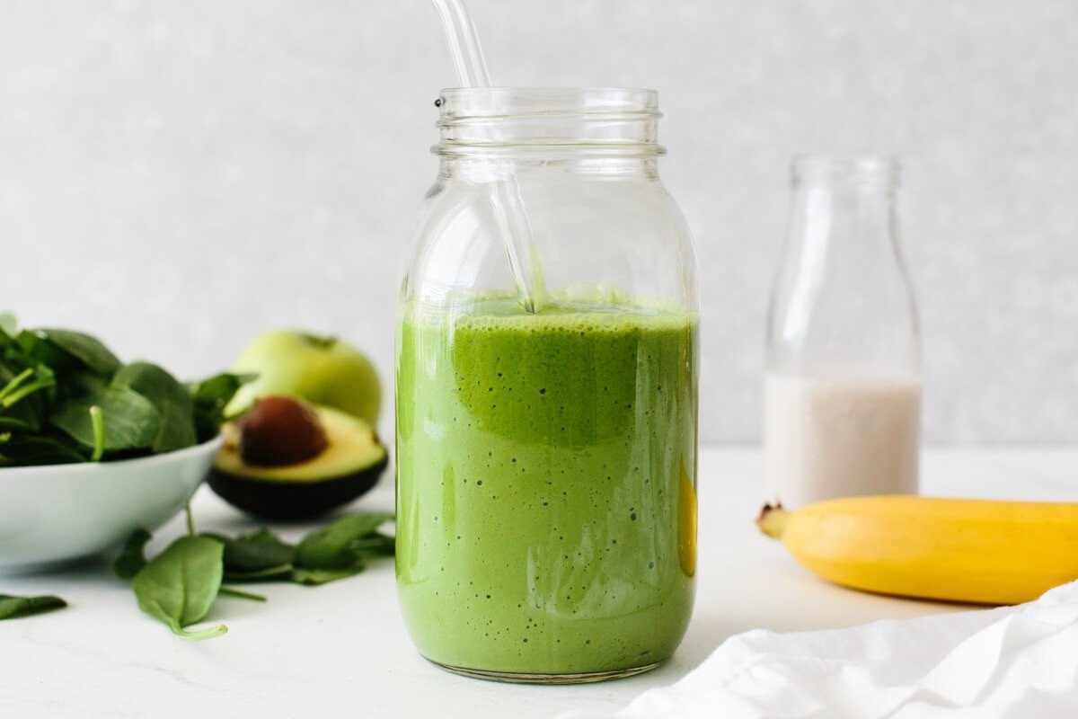 green-smoothie-recipe-7.jpg