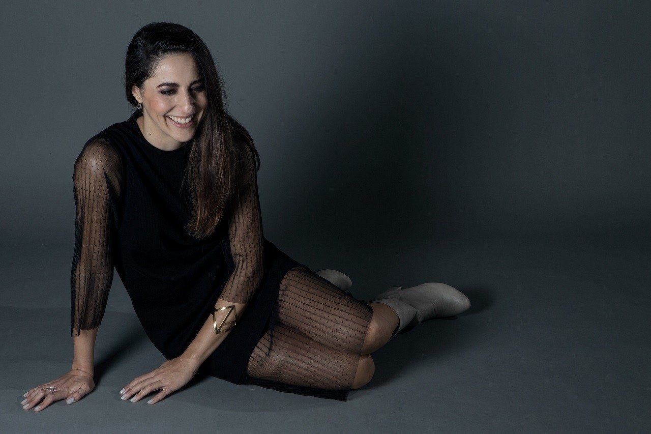 iris-2.jpg iris-2.jpg