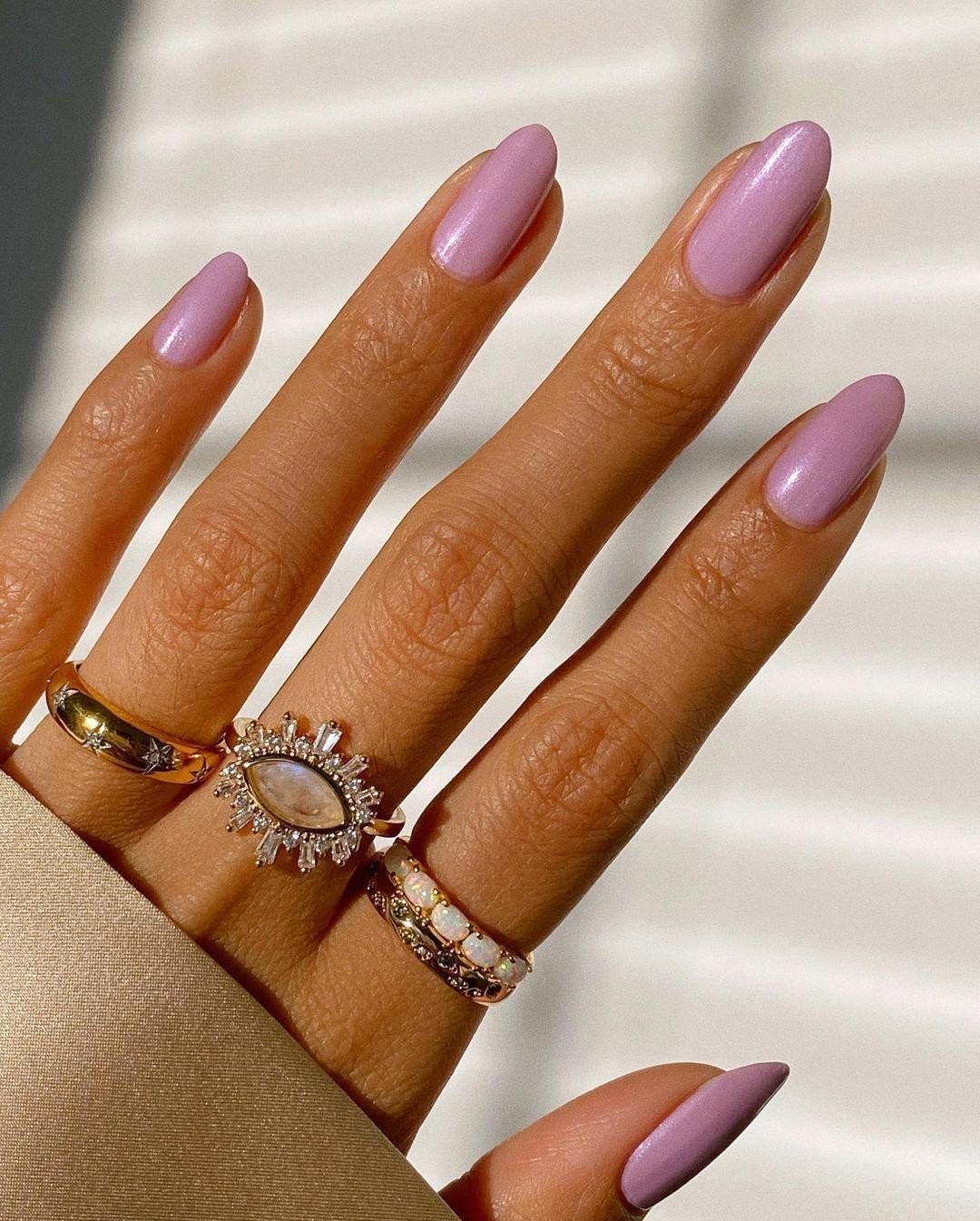 lilac-nails.jpg