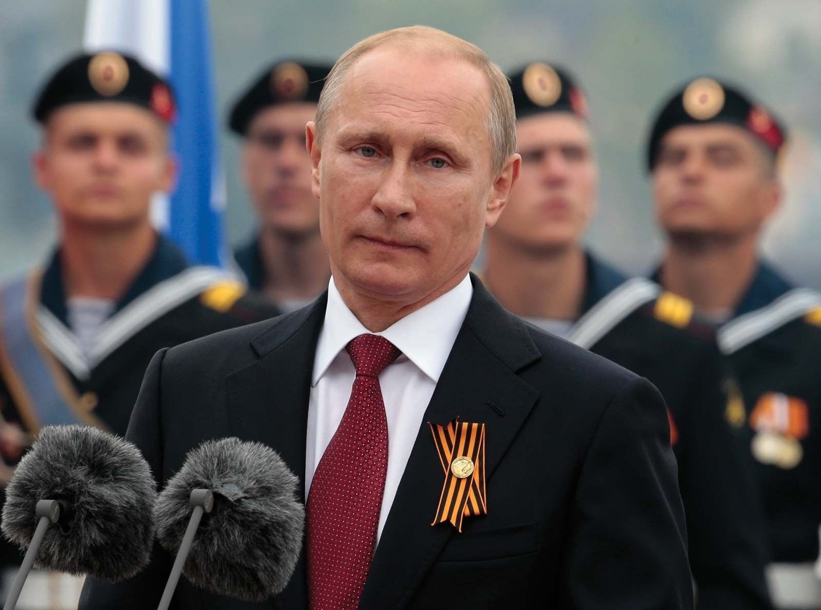 pres-russian-vladimir-putin-navy-parade-port-may-9-2014.jpg