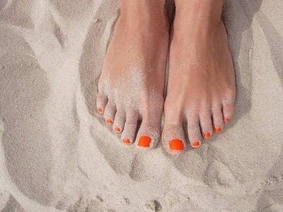 orange-pedicure.jpg