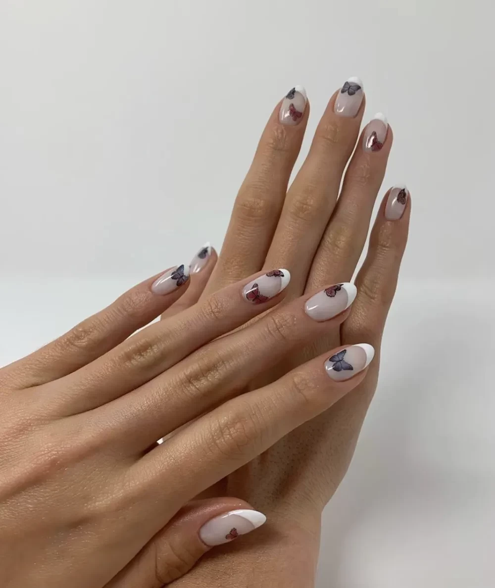 nail-trend-french.webp