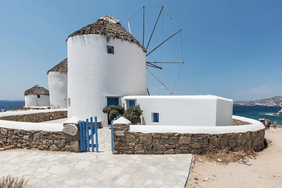 airbnb-cyclades-mykonos-airbnbs-19-1653391834.jpg