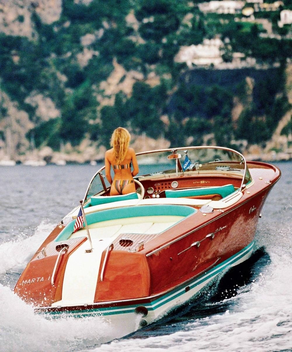 b-an-aquarama-special-in-capri.jpg
