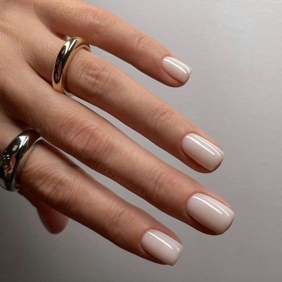 ivory-nails-CUj51.jpg