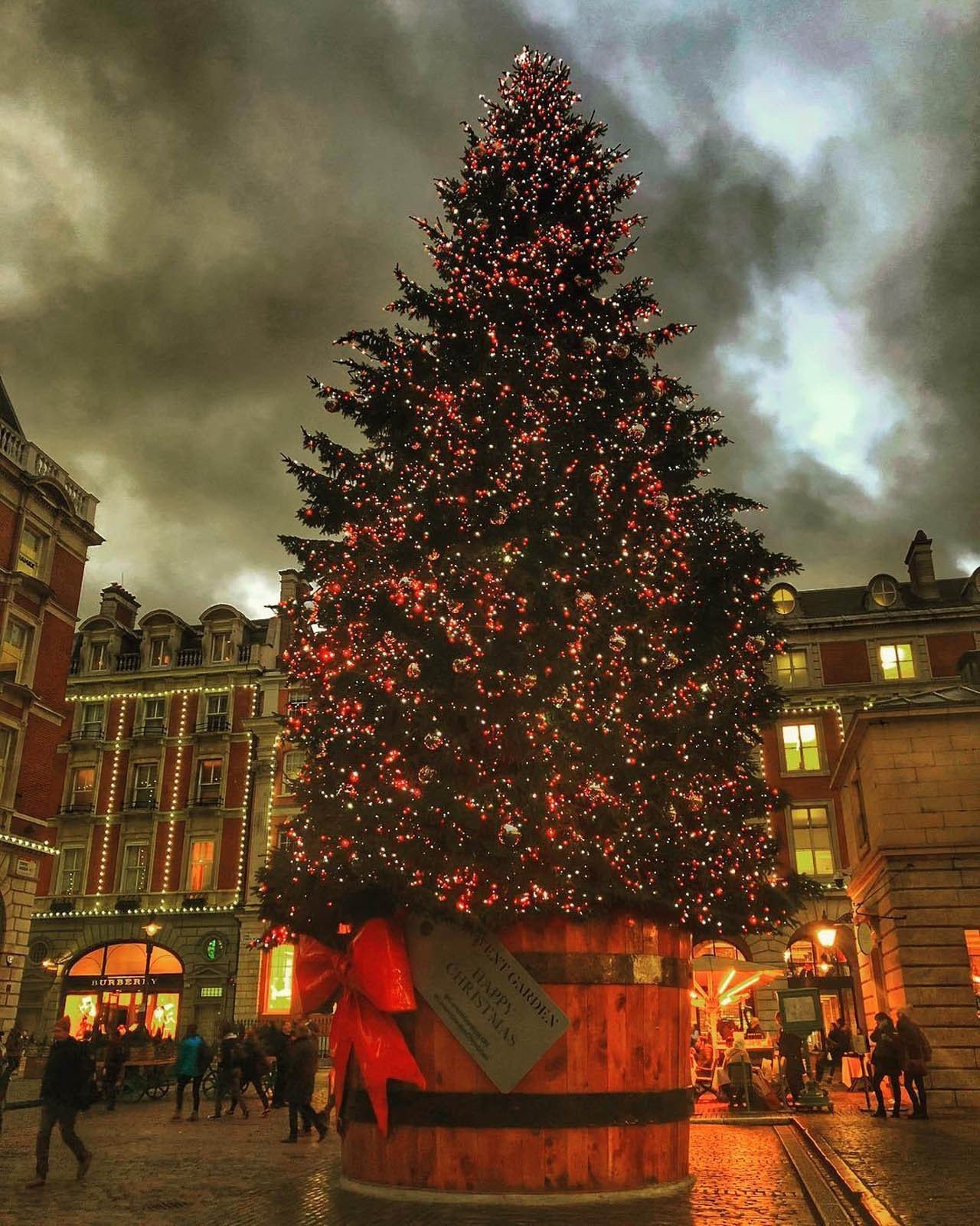 covent-grdn-london-christmas.jpg